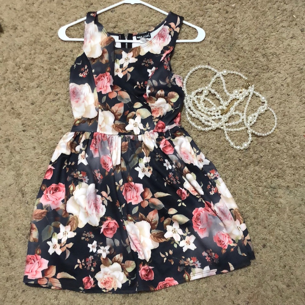 Wet Seal asymmetrical flower dress, size s
